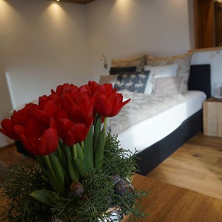 Am Wilden Kaiser Landhausstudios Елмау Екстериор снимка